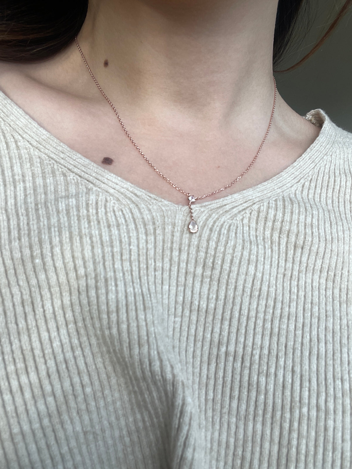 (925 Silver) Embrace necklace